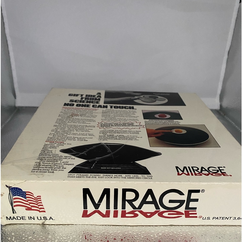 “Mirage” Optical Illusion (Vintage)